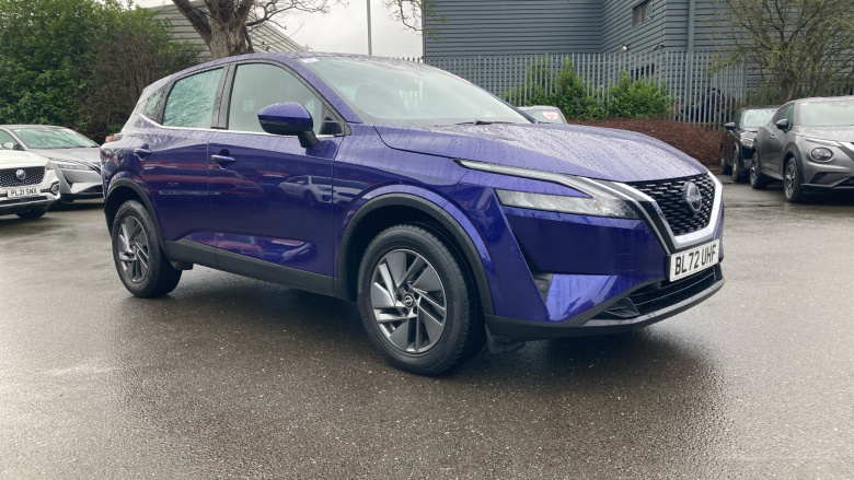 Nissan Qashqai 1.3 DiG-T MH Acenta Premium 5dr Petrol Hatchback